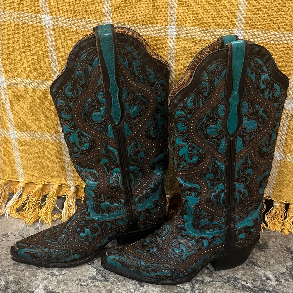 Turquoise and Brown Western Boots